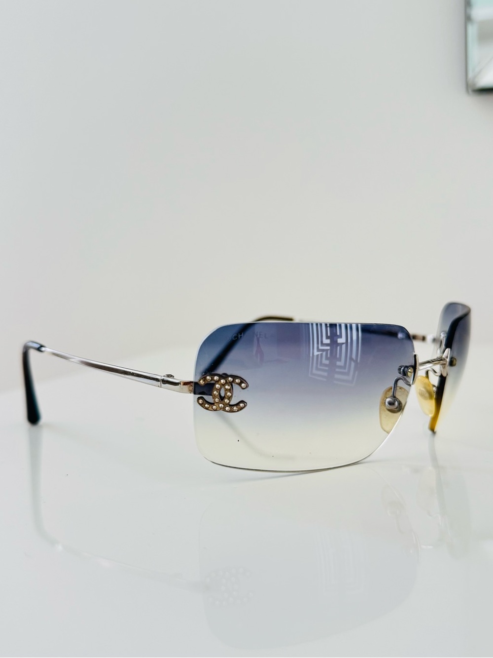 Extremely RARE 🦋 Authentic Chanel light blue rimless CC  sunglasses✨ - Picture 9 of 11